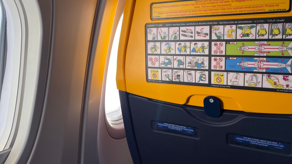 Места в самолета на Ryanair